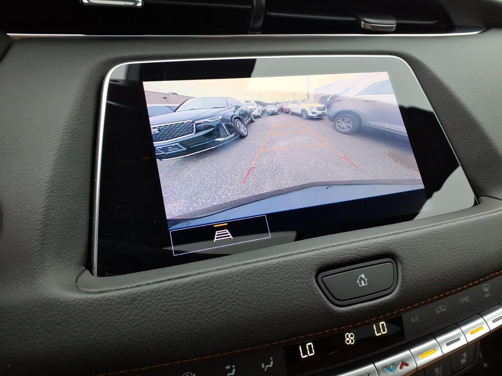 2023 Cadillac XT4 Premium Luxury