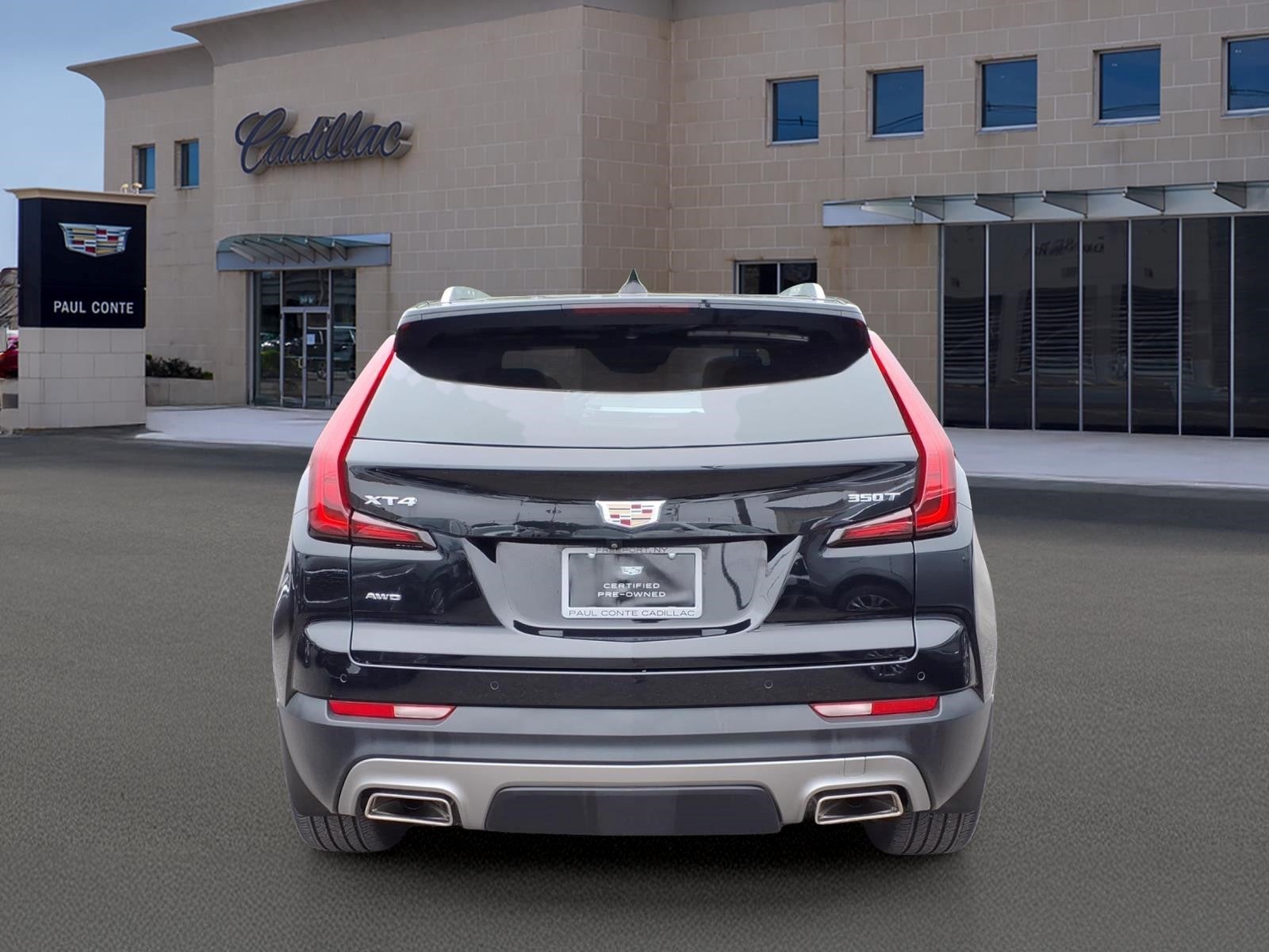2023 Cadillac XT4 Premium Luxury