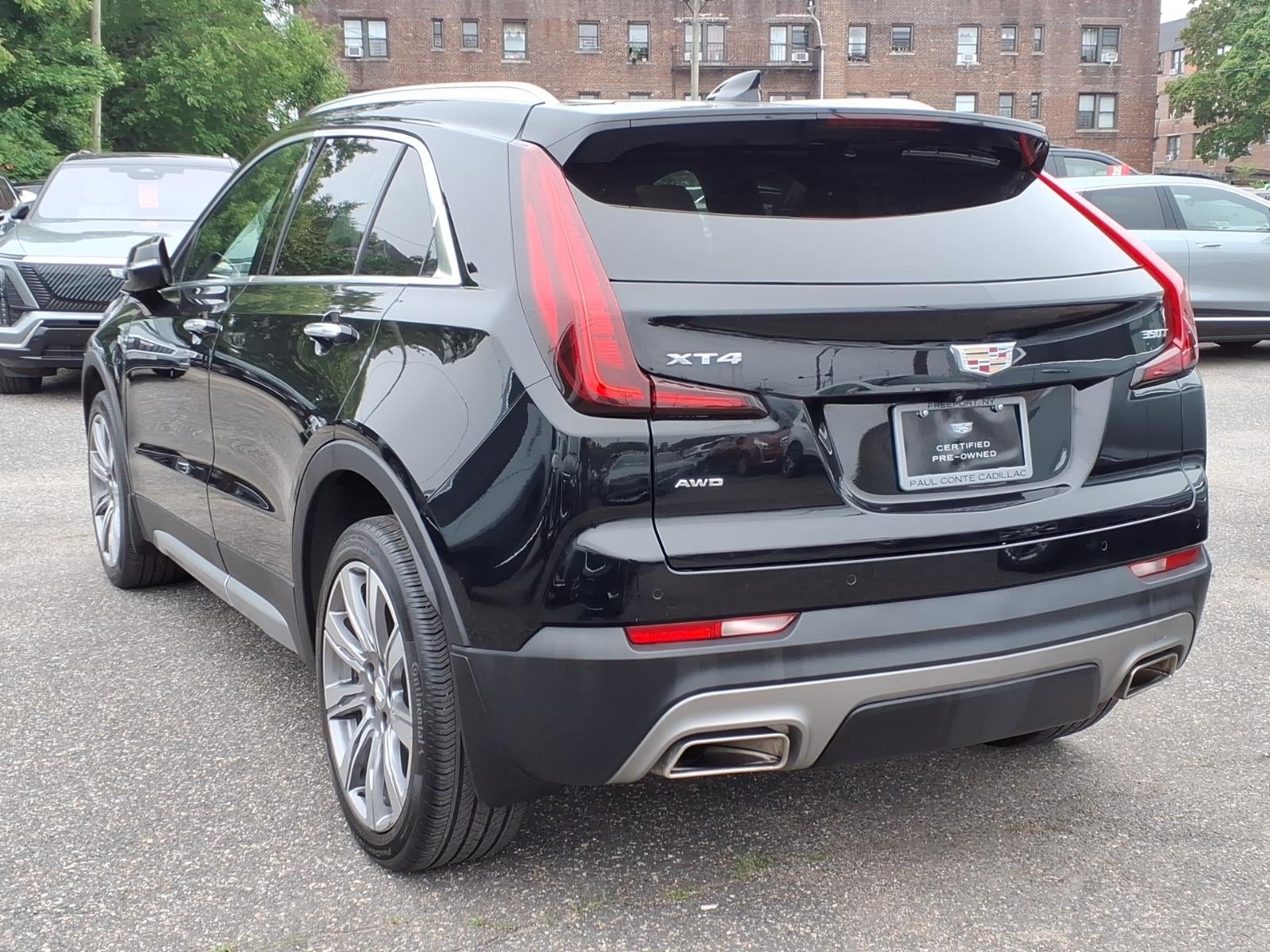2023 Cadillac XT4 Premium Luxury