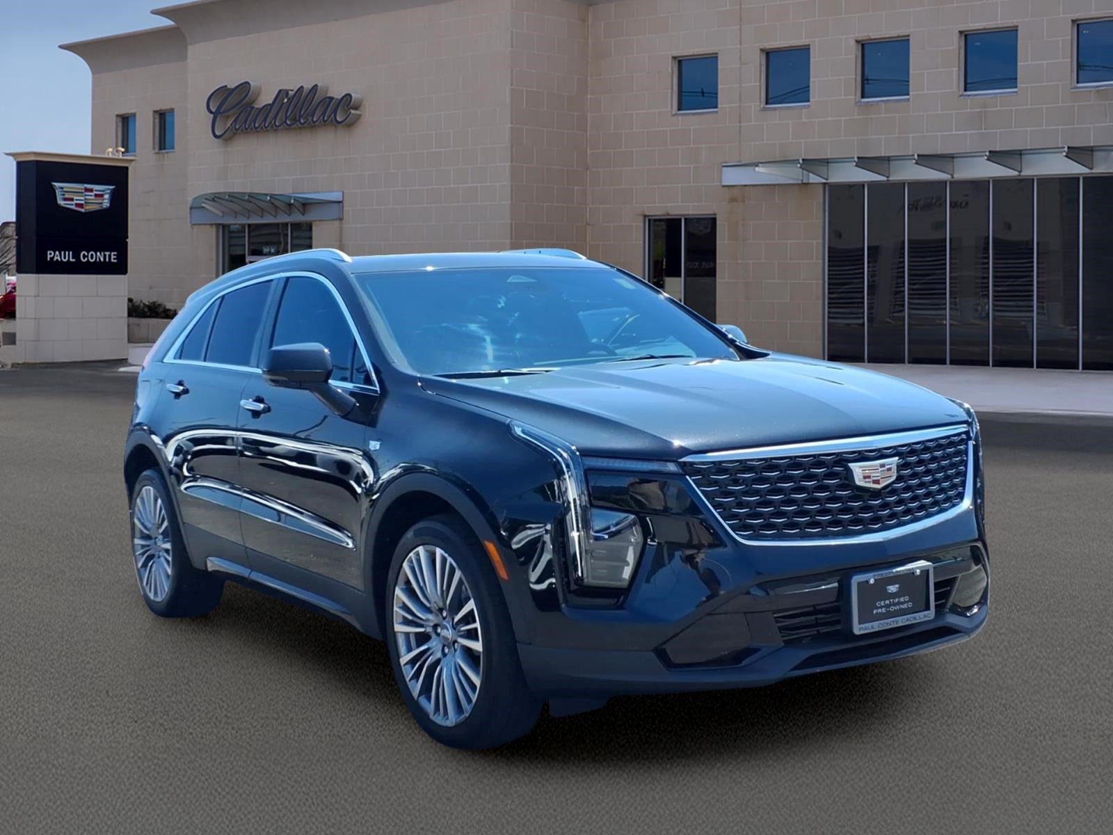 2024 Cadillac XT4 Premium Luxury