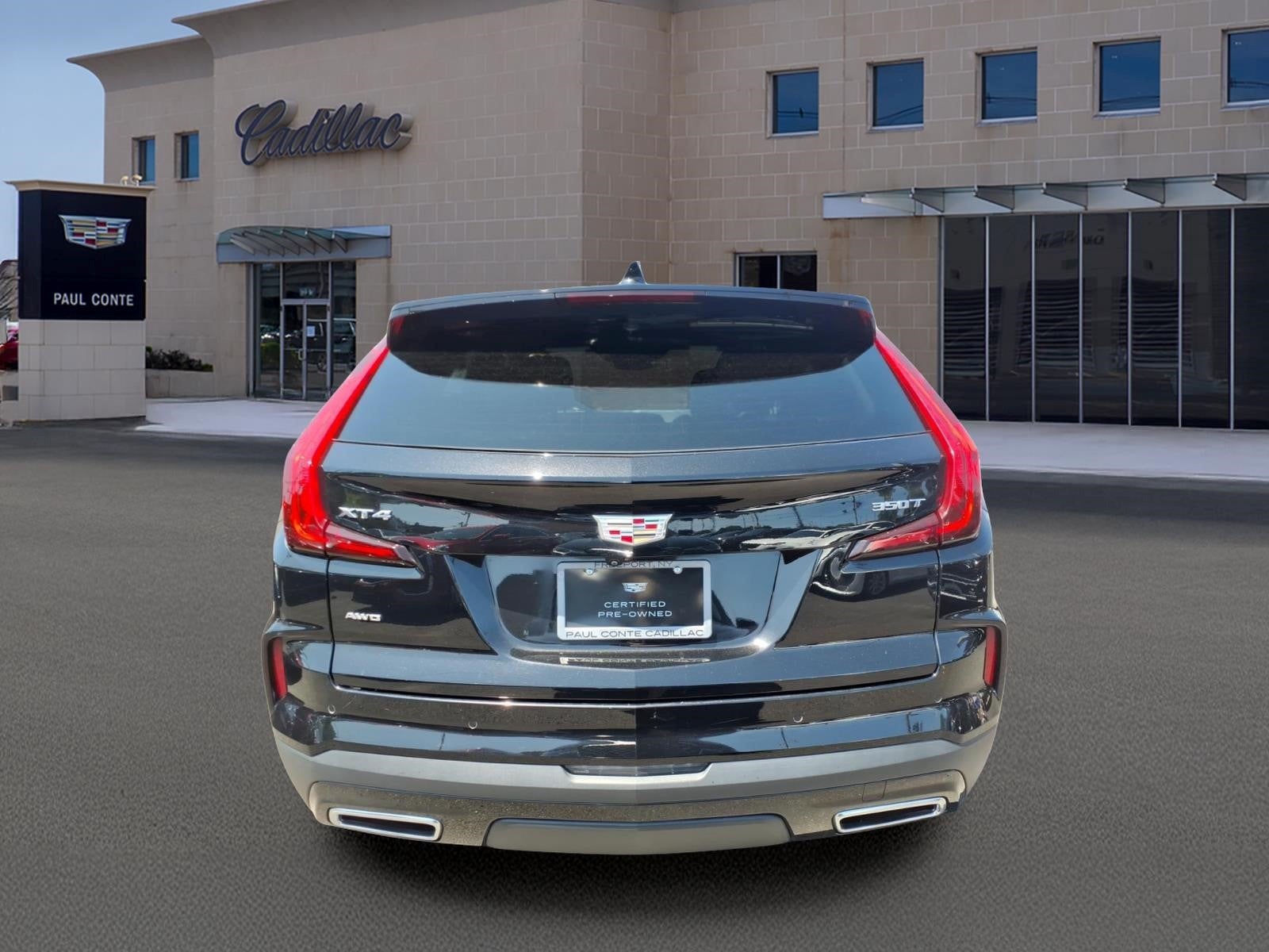 2024 Cadillac XT4 Premium Luxury