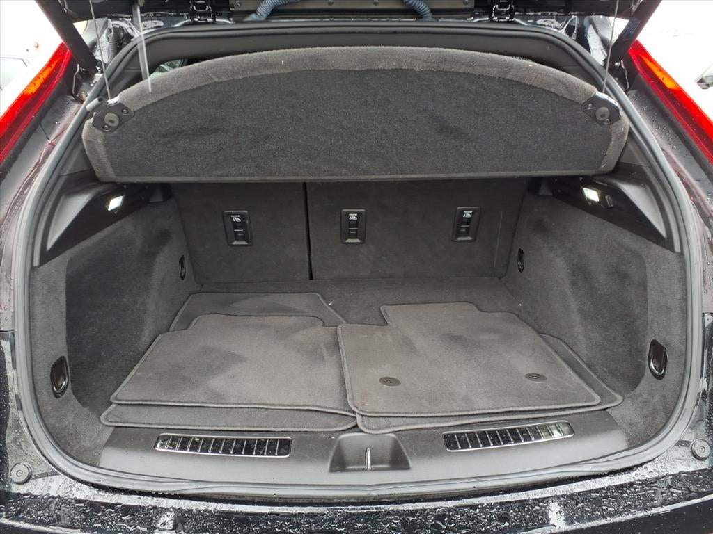 2019 Cadillac XT4 AWD Premium Luxury