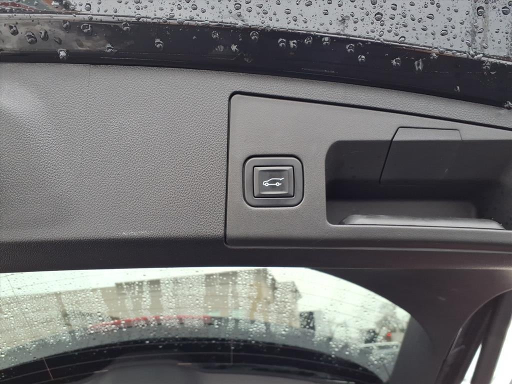 2019 Cadillac XT4 AWD Premium Luxury