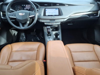 2023 Cadillac XT4 Premium Luxury