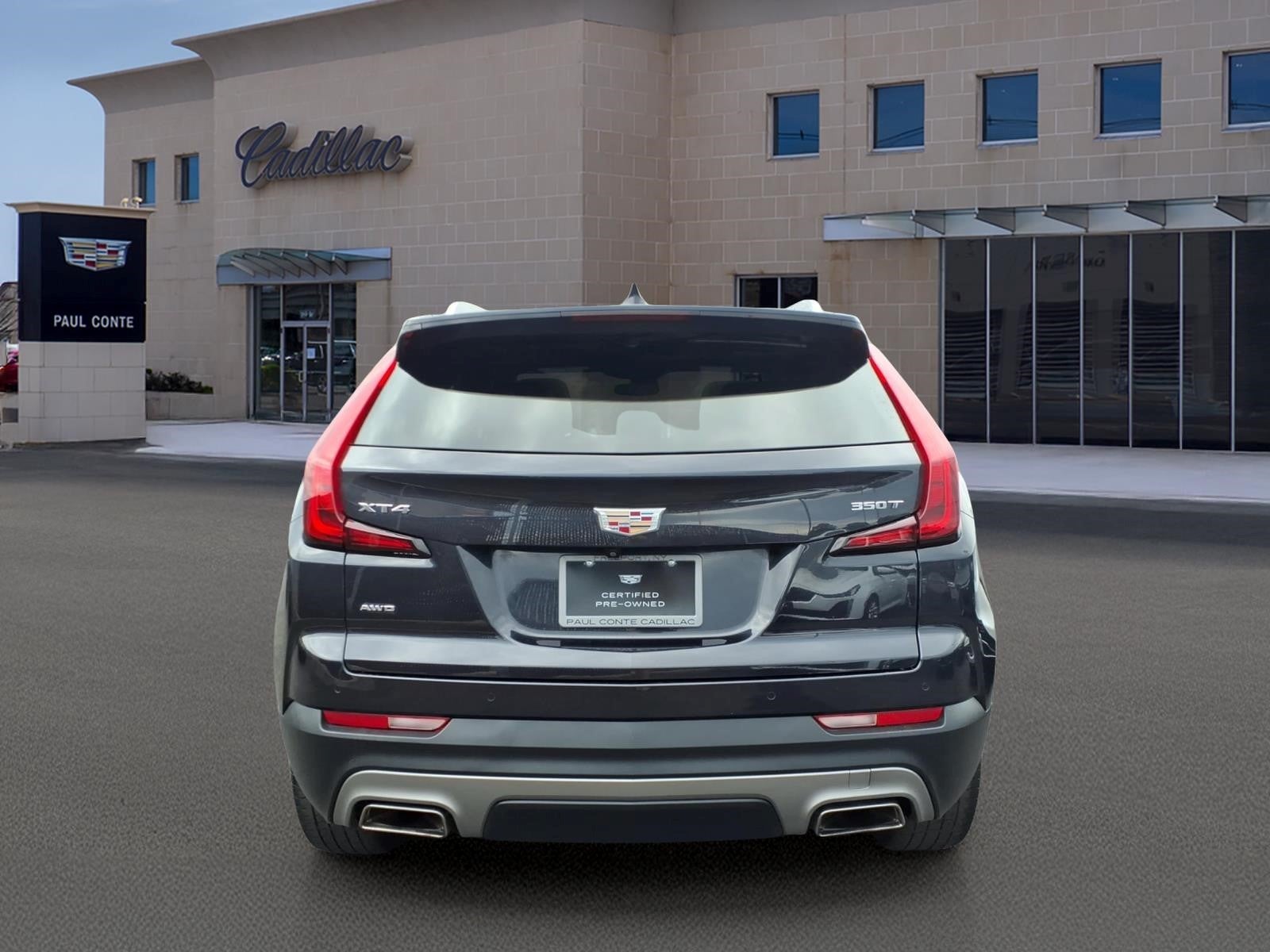 2023 Cadillac XT4 Premium Luxury