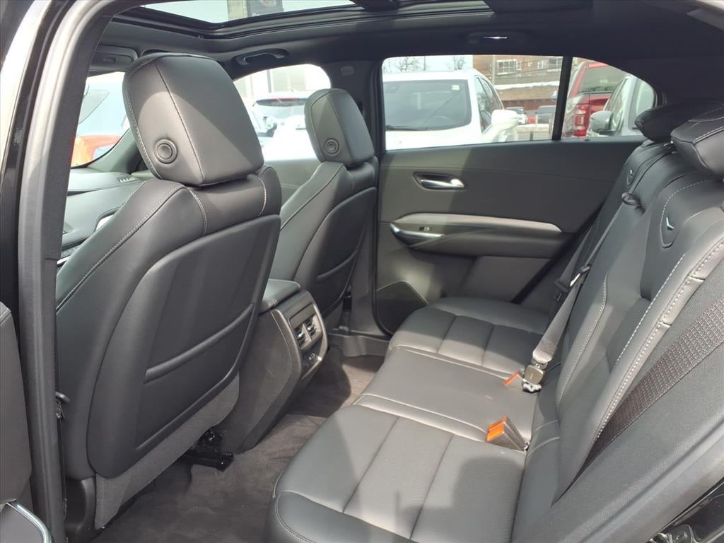 2023 Cadillac XT4 Premium Luxury