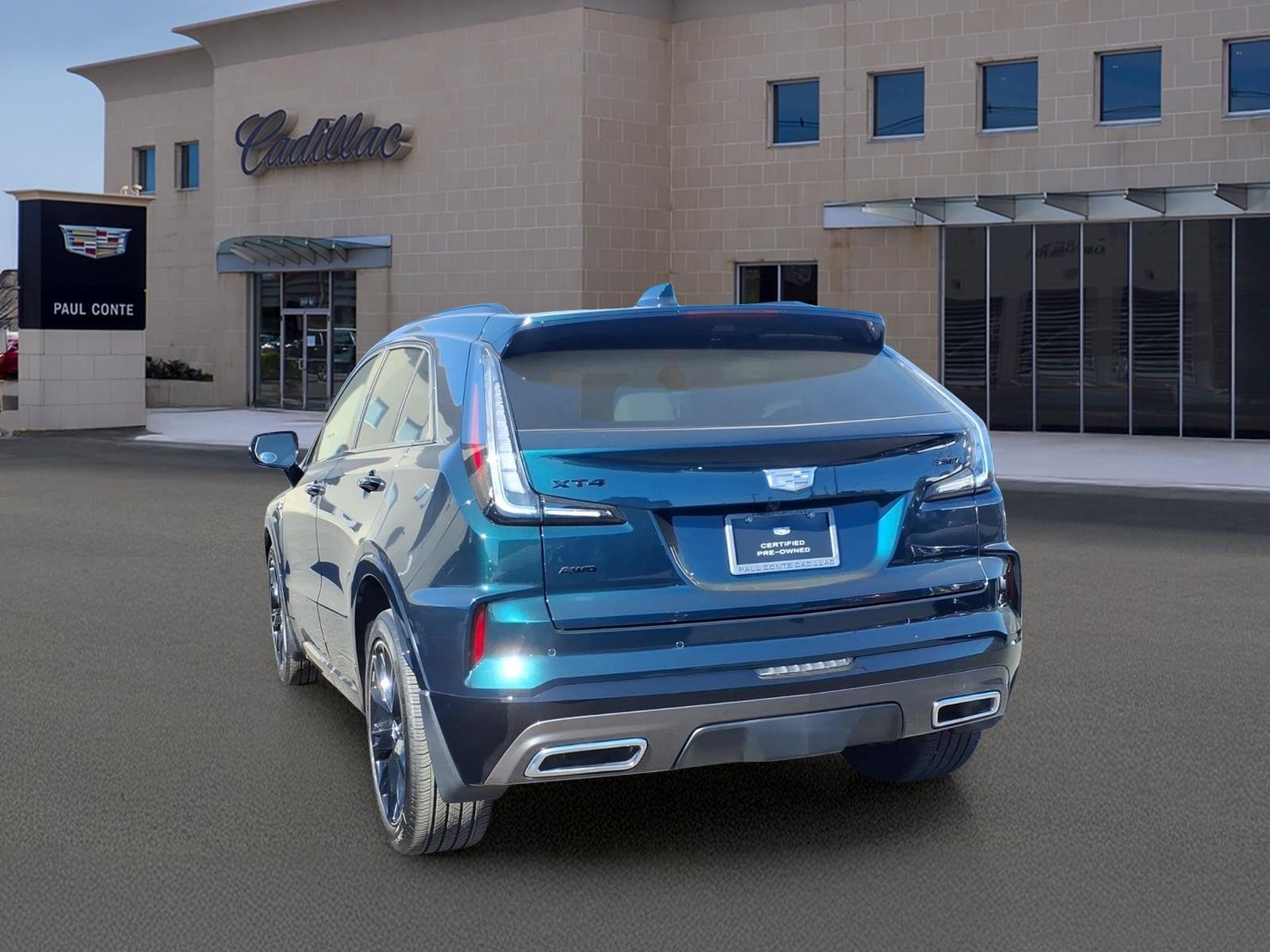 2025 Cadillac XT4 Sport
