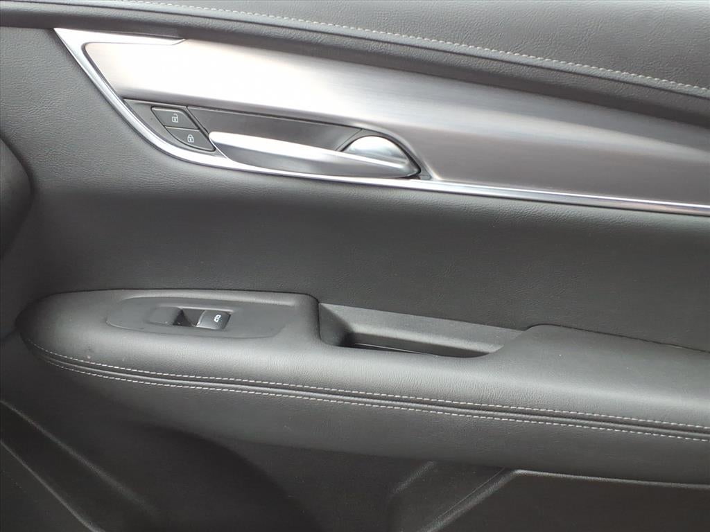 2023 Cadillac XT5 Luxury