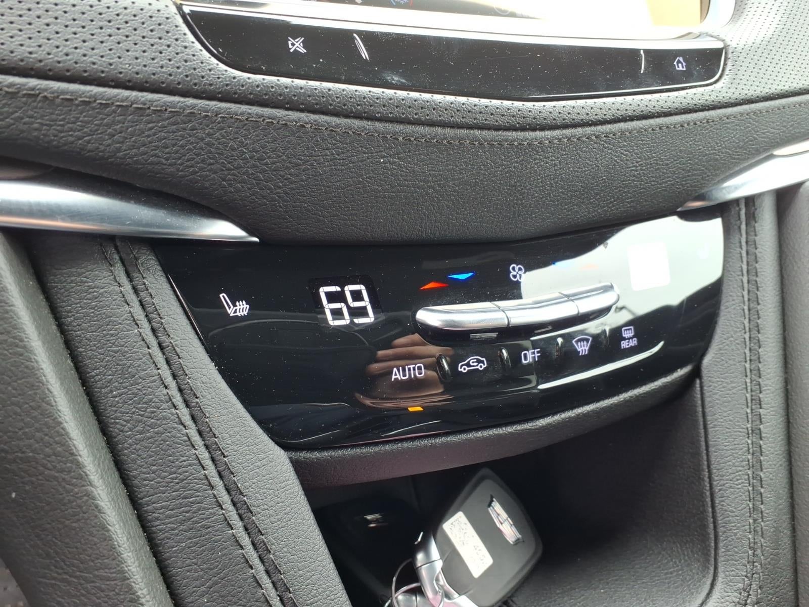 2023 Cadillac XT5 Luxury