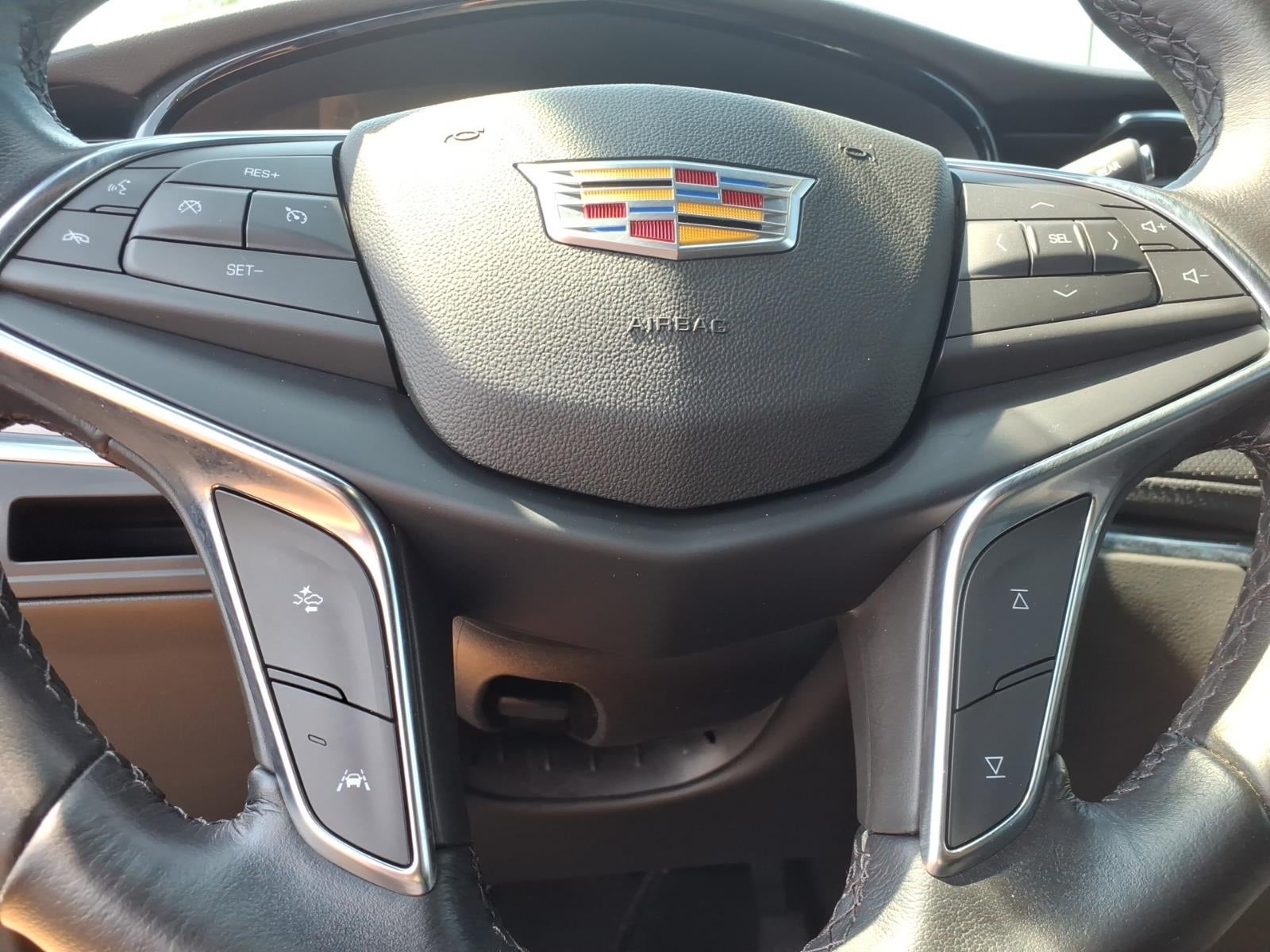 2023 Cadillac XT5 Luxury
