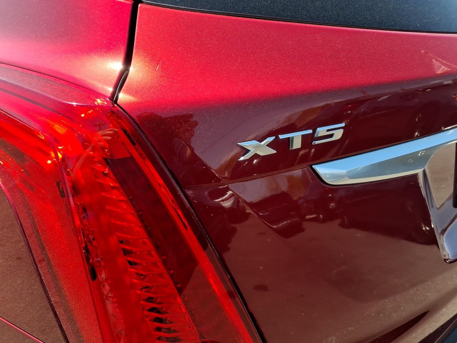 2019 Cadillac XT5 Luxury FWD