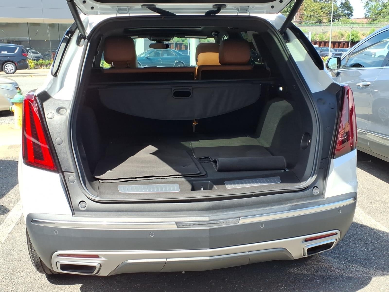 2023 Cadillac XT5 FWD Premium Luxury