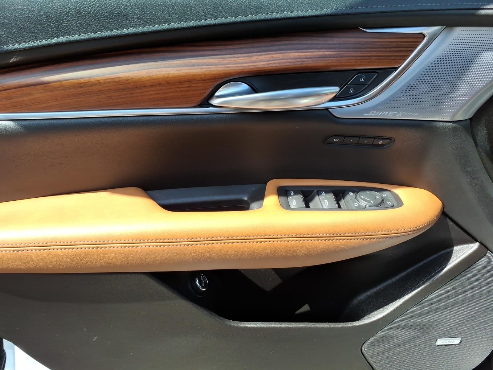 2023 Cadillac XT5 FWD Premium Luxury