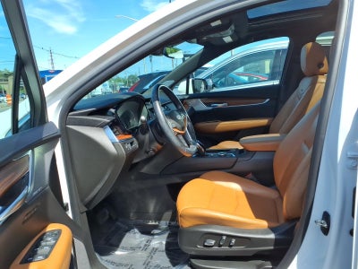 2023 Cadillac XT5 FWD Premium Luxury