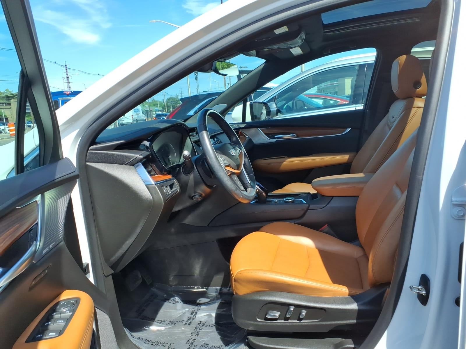 2023 Cadillac XT5 FWD Premium Luxury