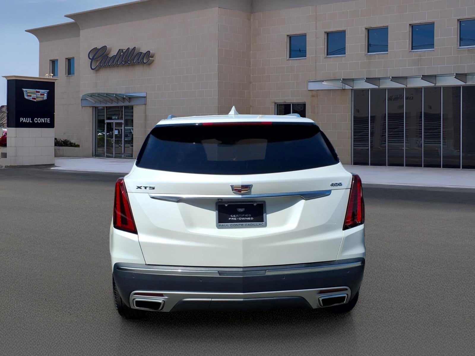 2023 Cadillac XT5 FWD Premium Luxury