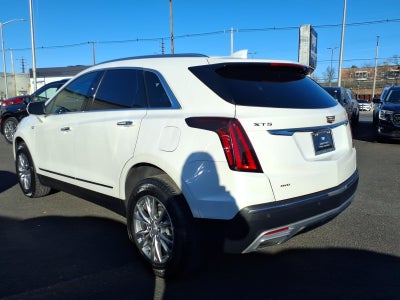 2022 Cadillac XT5 Premium Luxury