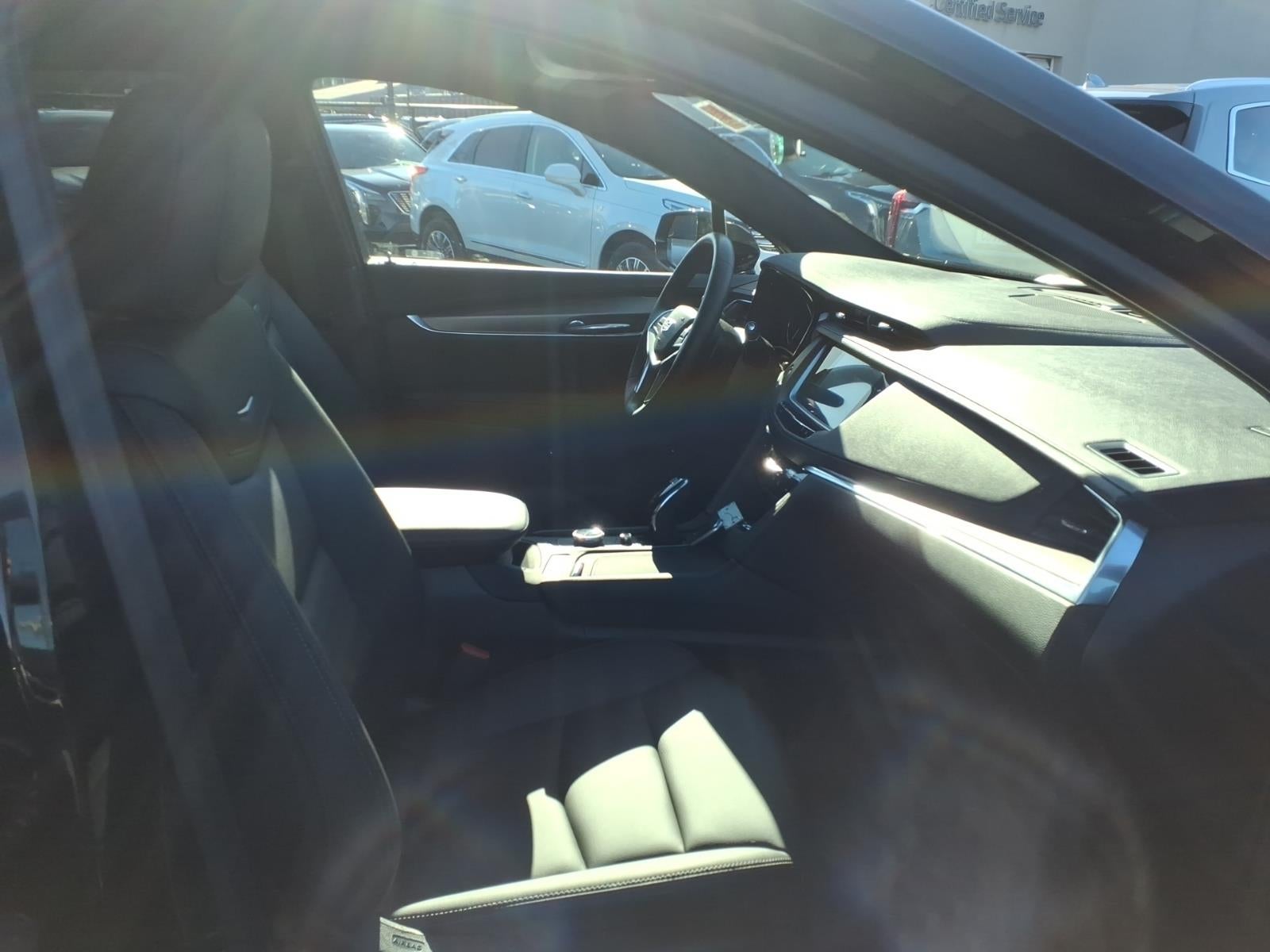 2023 Cadillac XT5 Premium Luxury