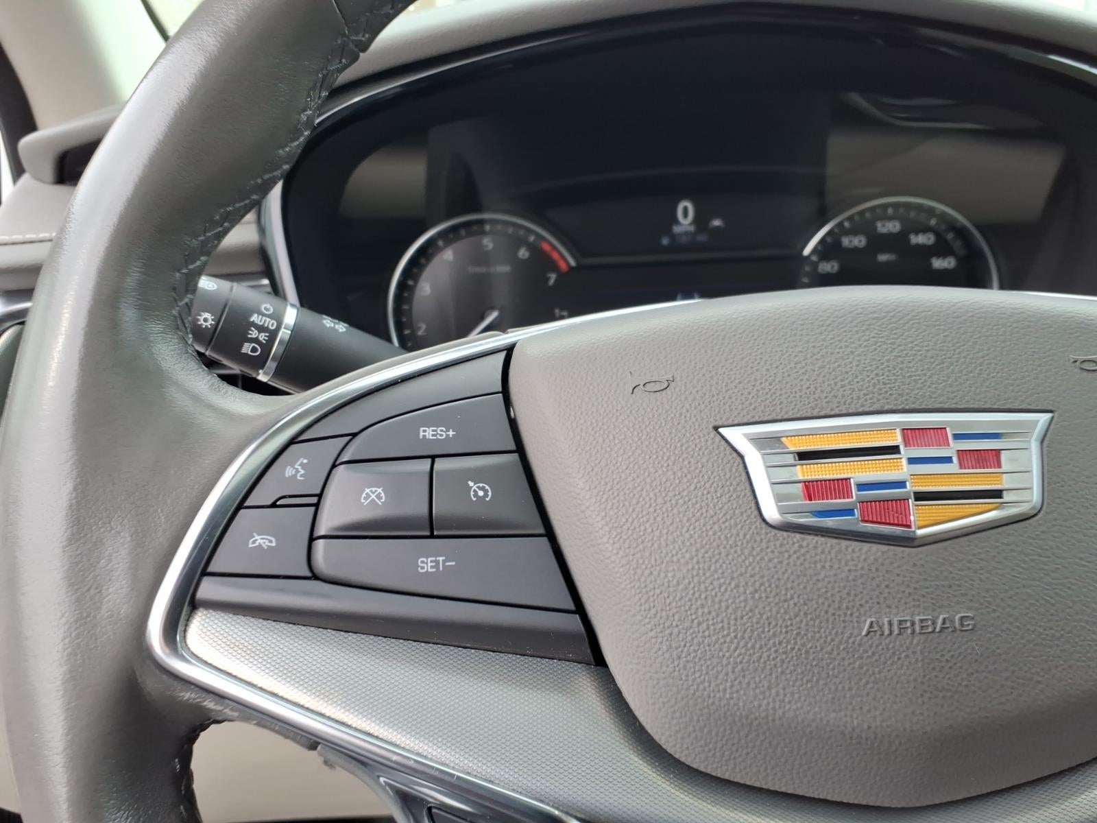 2022 Cadillac XT5 Premium Luxury