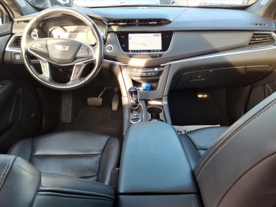 2022 Cadillac XT5 Premium Luxury