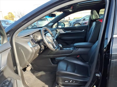 2022 Cadillac XT5 Premium Luxury