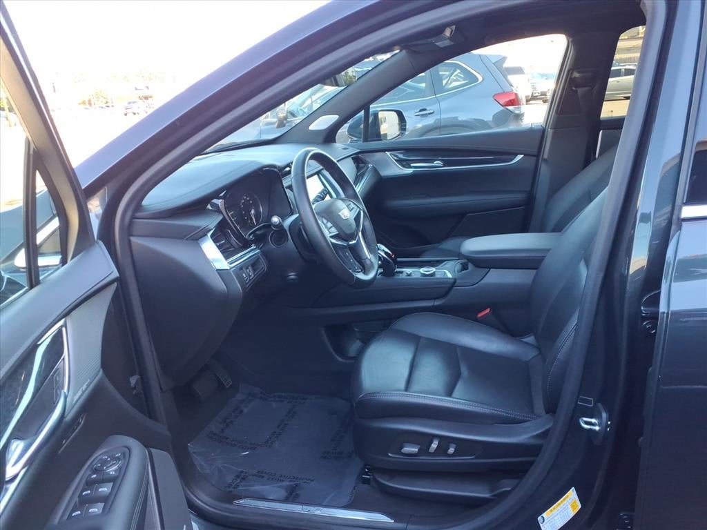 2022 Cadillac XT5 Premium Luxury