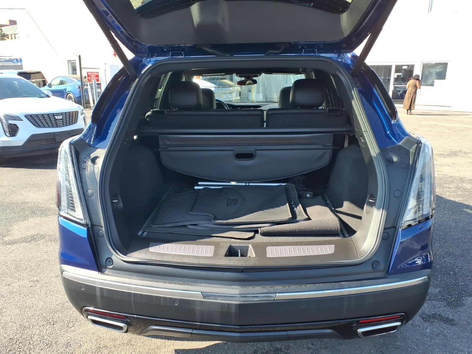 2023 Cadillac XT5 AWD Sport