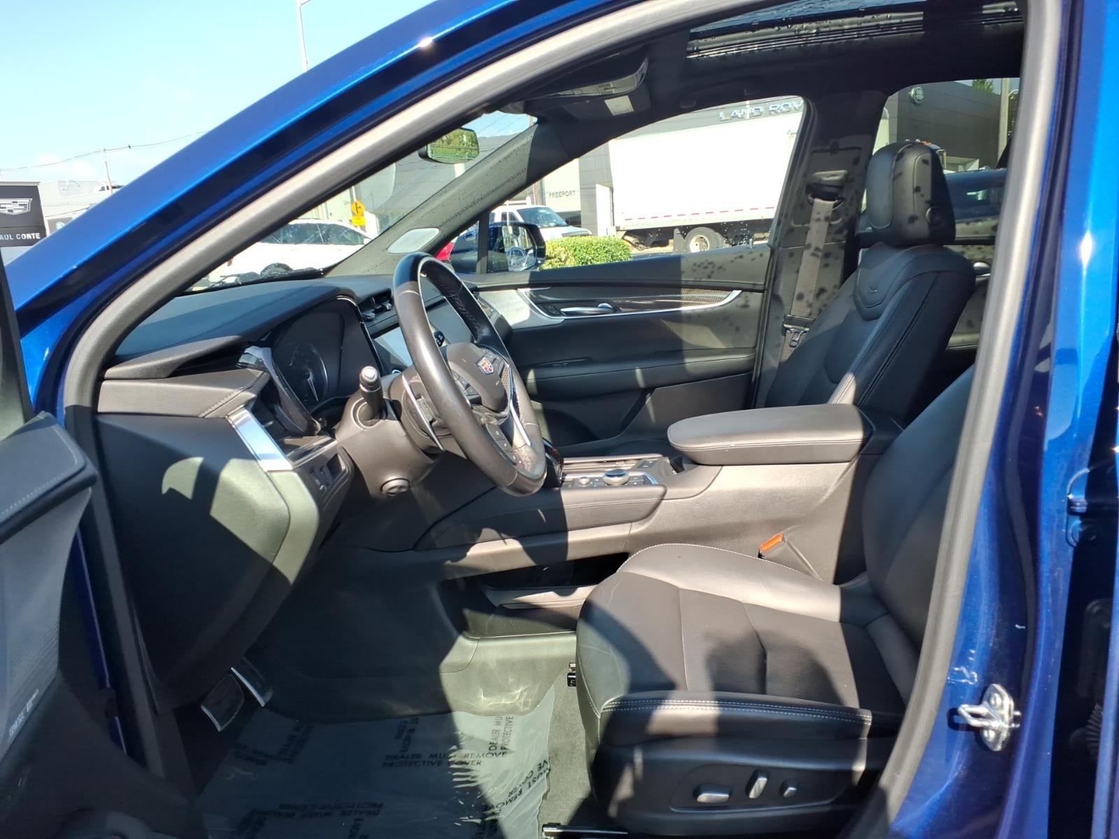 2023 Cadillac XT5 AWD Sport