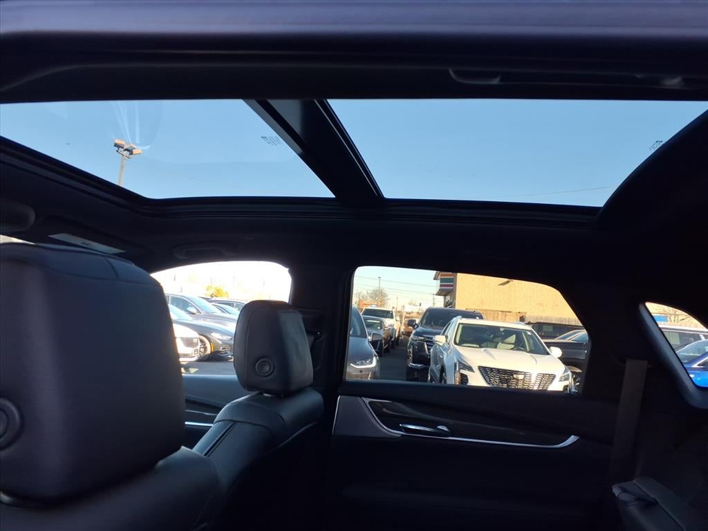 2022 Cadillac XT5 Sport