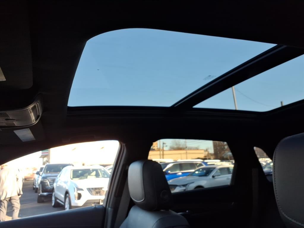 2022 Cadillac XT5 Sport