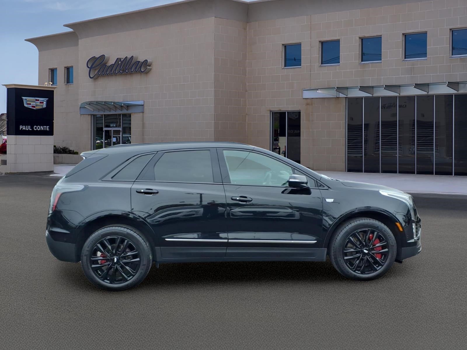 2023 Cadillac XT5 Sport