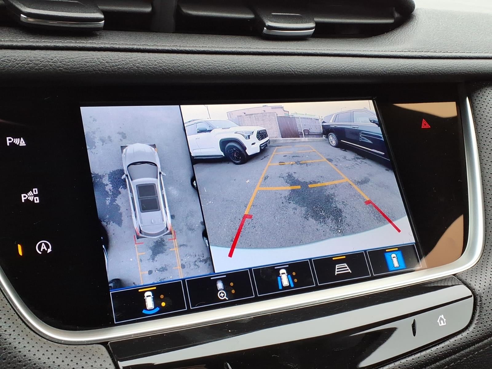 2023 Cadillac XT5 Sport