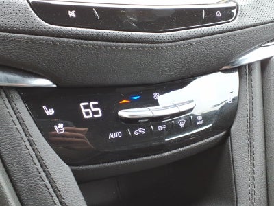 2023 Cadillac XT5 Sport