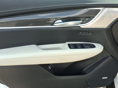 2023 Cadillac XT5 Sport