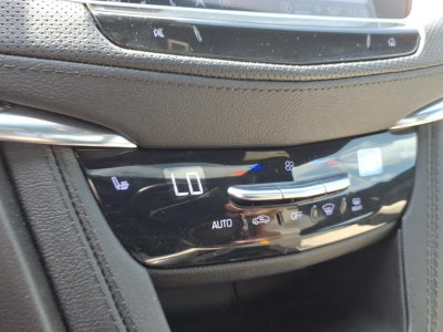 2023 Cadillac XT5 Sport