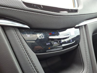 2024 Cadillac XT6 Luxury