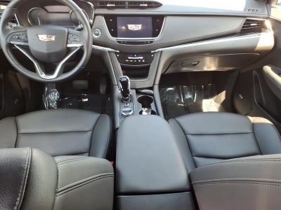 2024 Cadillac XT6 Luxury