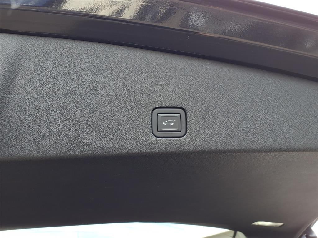 2022 Cadillac XT6 Luxury