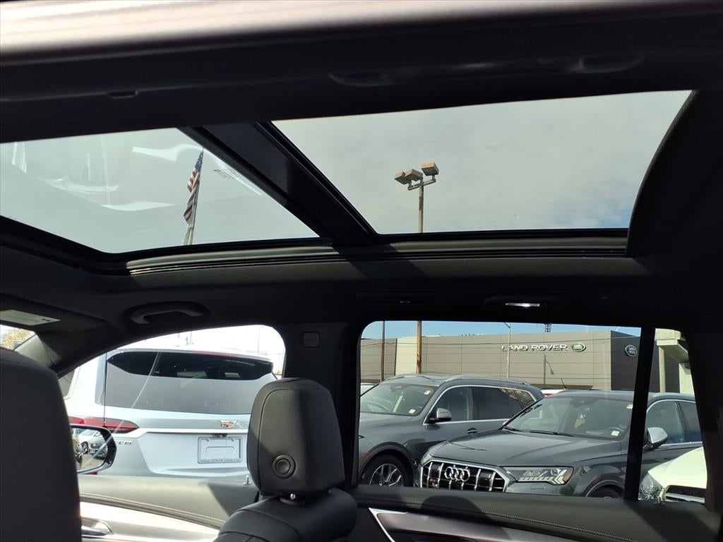 2022 Cadillac XT6 Luxury