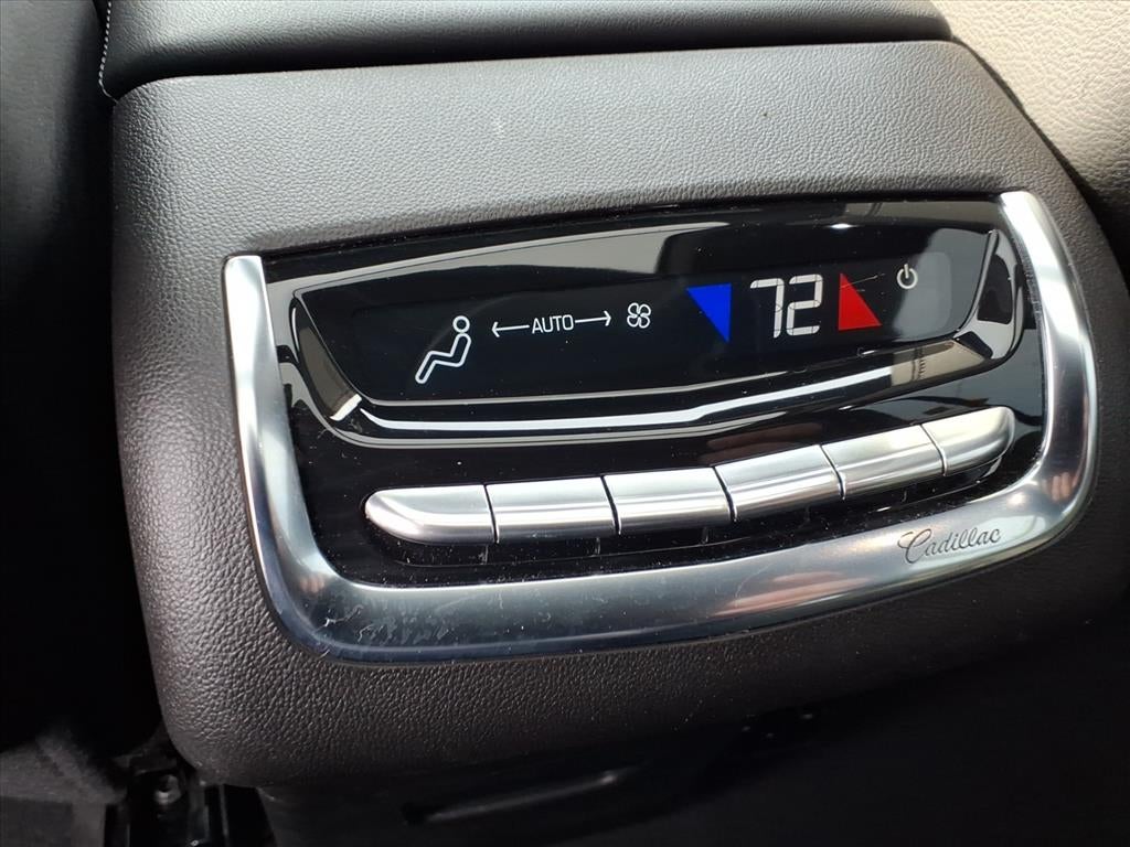 2022 Cadillac XT6 Luxury