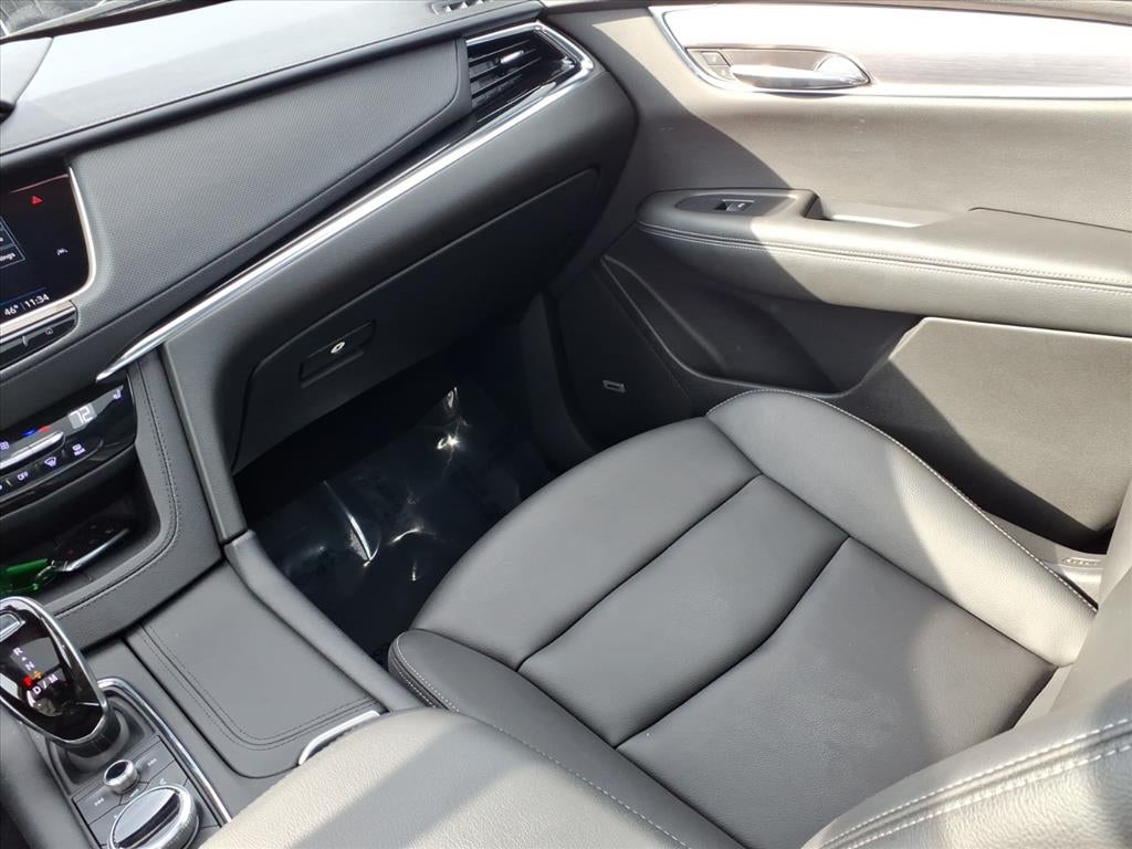 2022 Cadillac XT6 Luxury