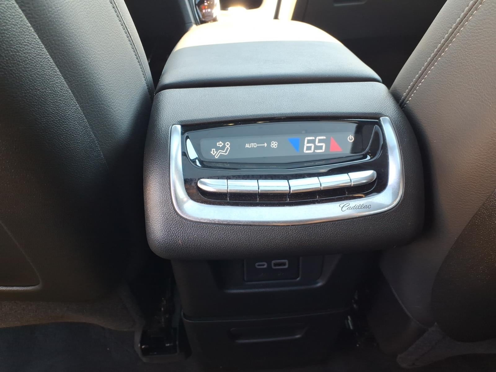 2024 Cadillac XT6 Luxury