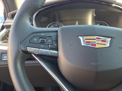 2024 Cadillac XT6 Luxury
