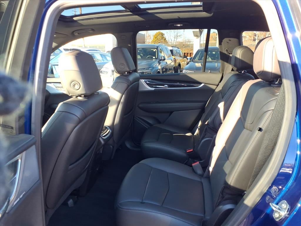 2023 Cadillac XT6 Premium Luxury