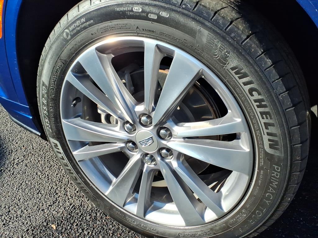 2023 Cadillac XT6 Premium Luxury