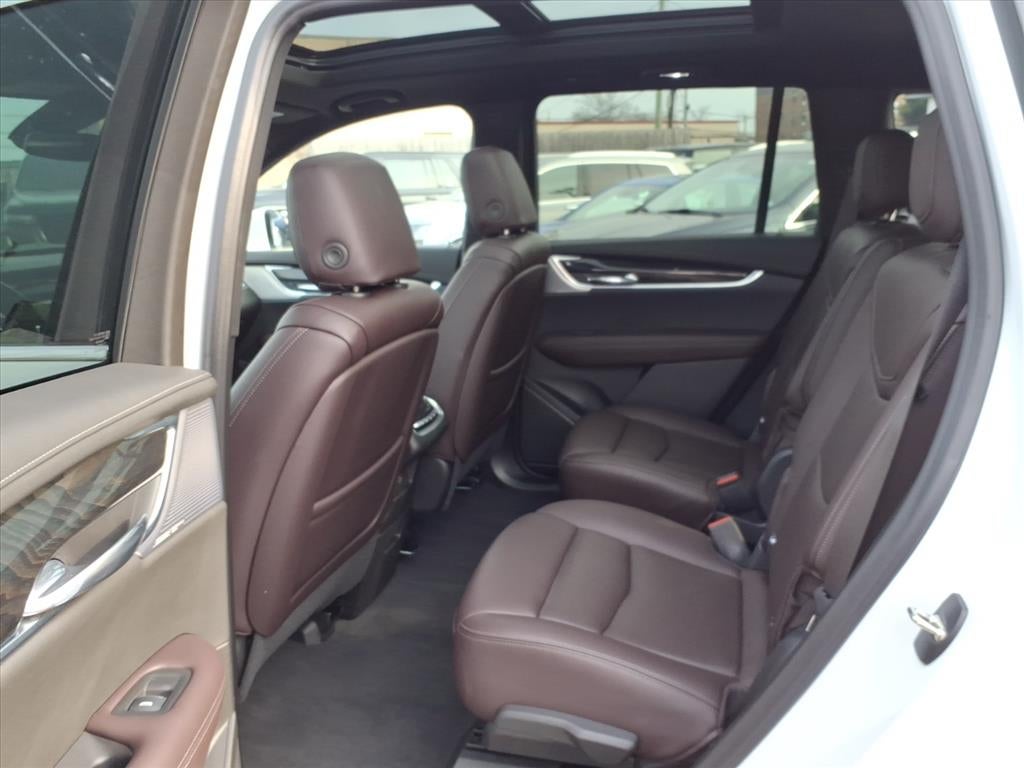 2023 Cadillac XT6 Premium Luxury