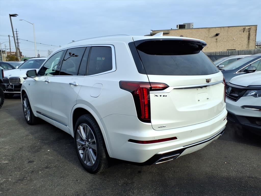 2023 Cadillac XT6 Premium Luxury