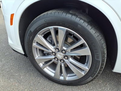 2023 Cadillac XT6 Premium Luxury