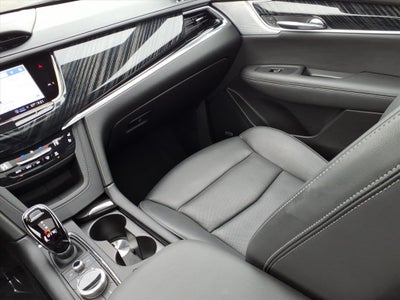 2024 Cadillac XT6 Premium Luxury