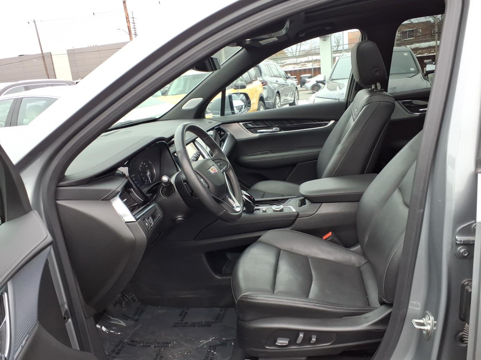 2024 Cadillac XT6 Premium Luxury